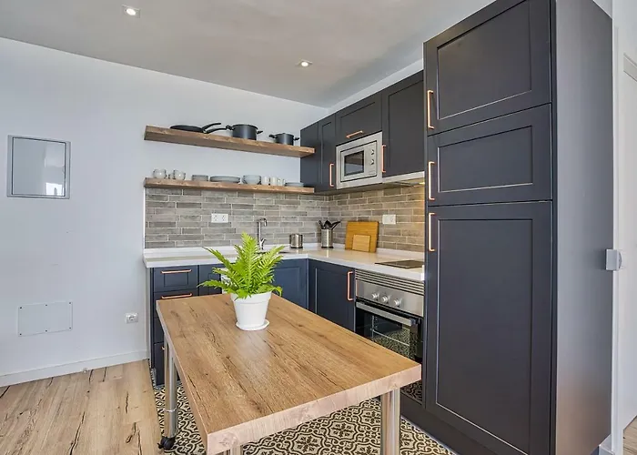 Sur Perla 6 - 2 Fuengirola